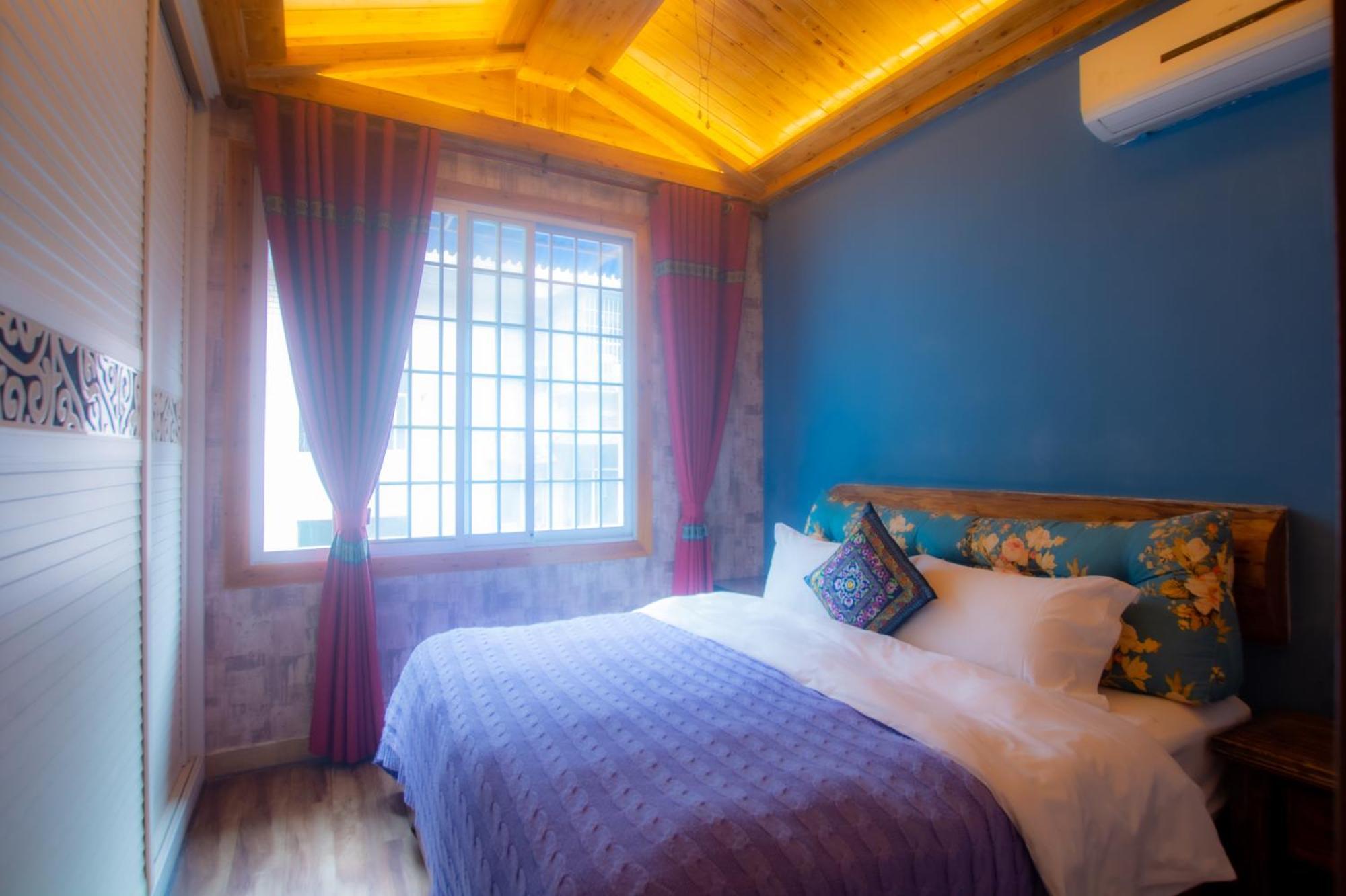Floral Hotel - Baihui Living Csangcsiacsie Kültér fotó