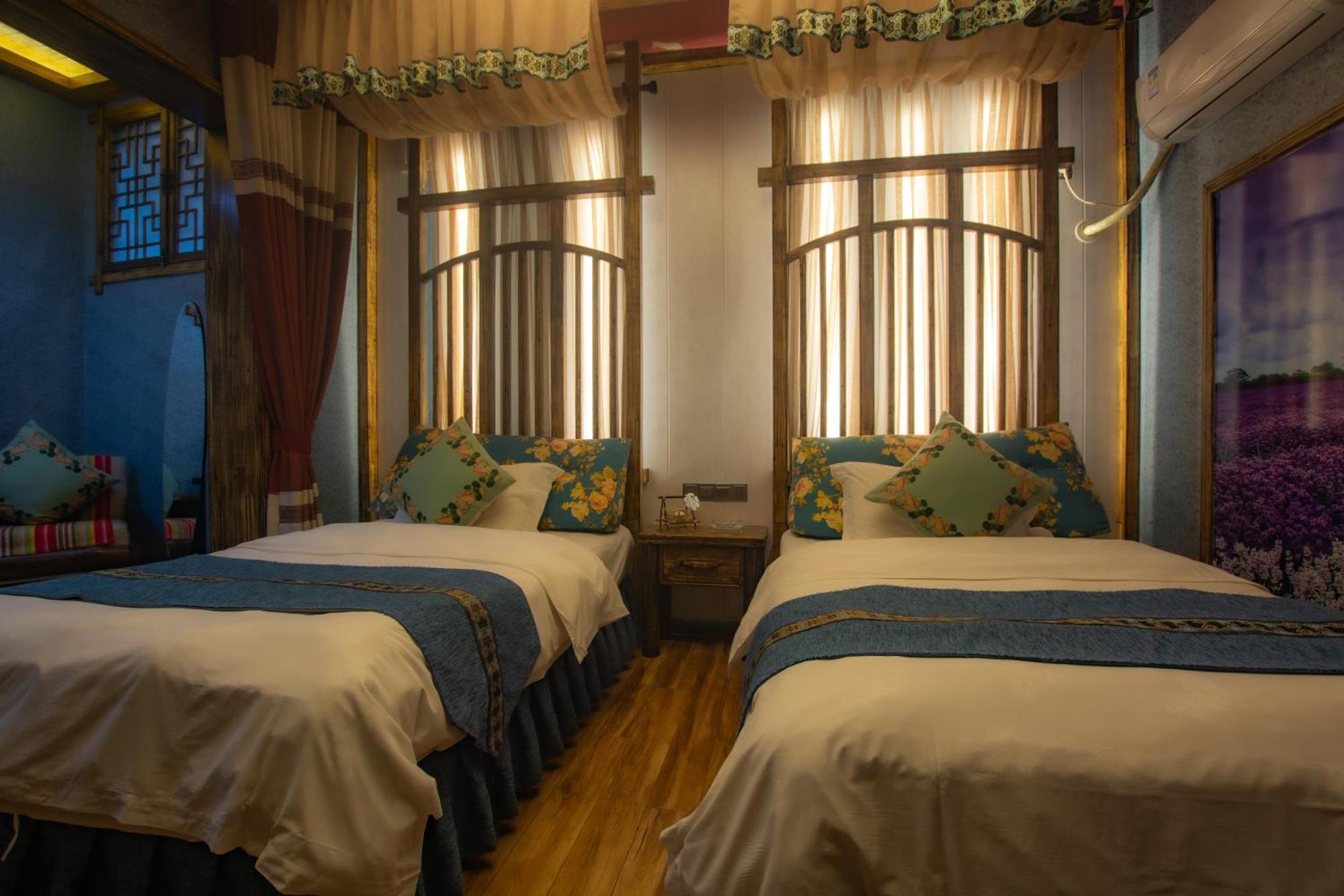 Floral Hotel - Baihui Living Csangcsiacsie Kültér fotó