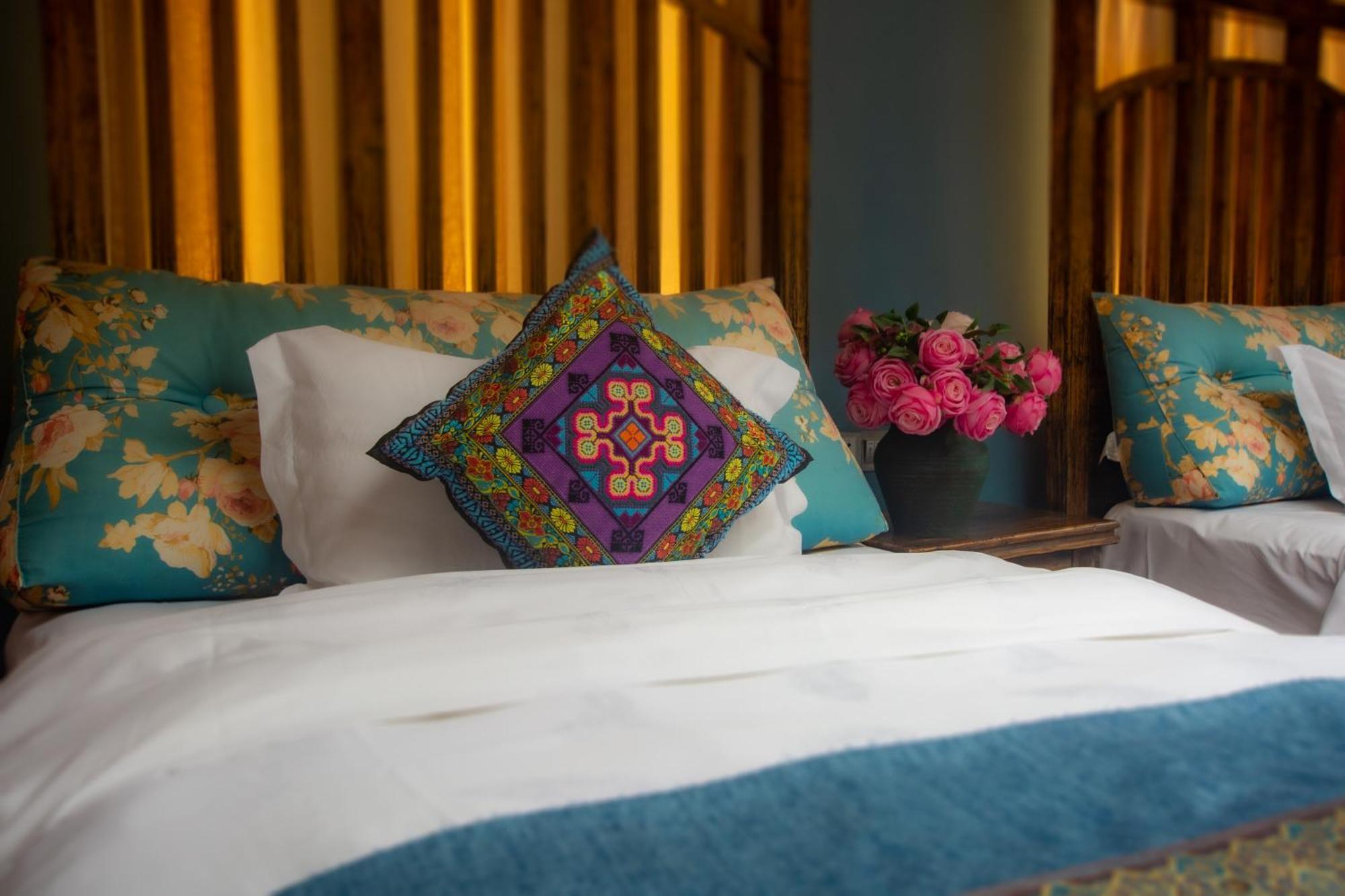 Floral Hotel - Baihui Living Csangcsiacsie Kültér fotó