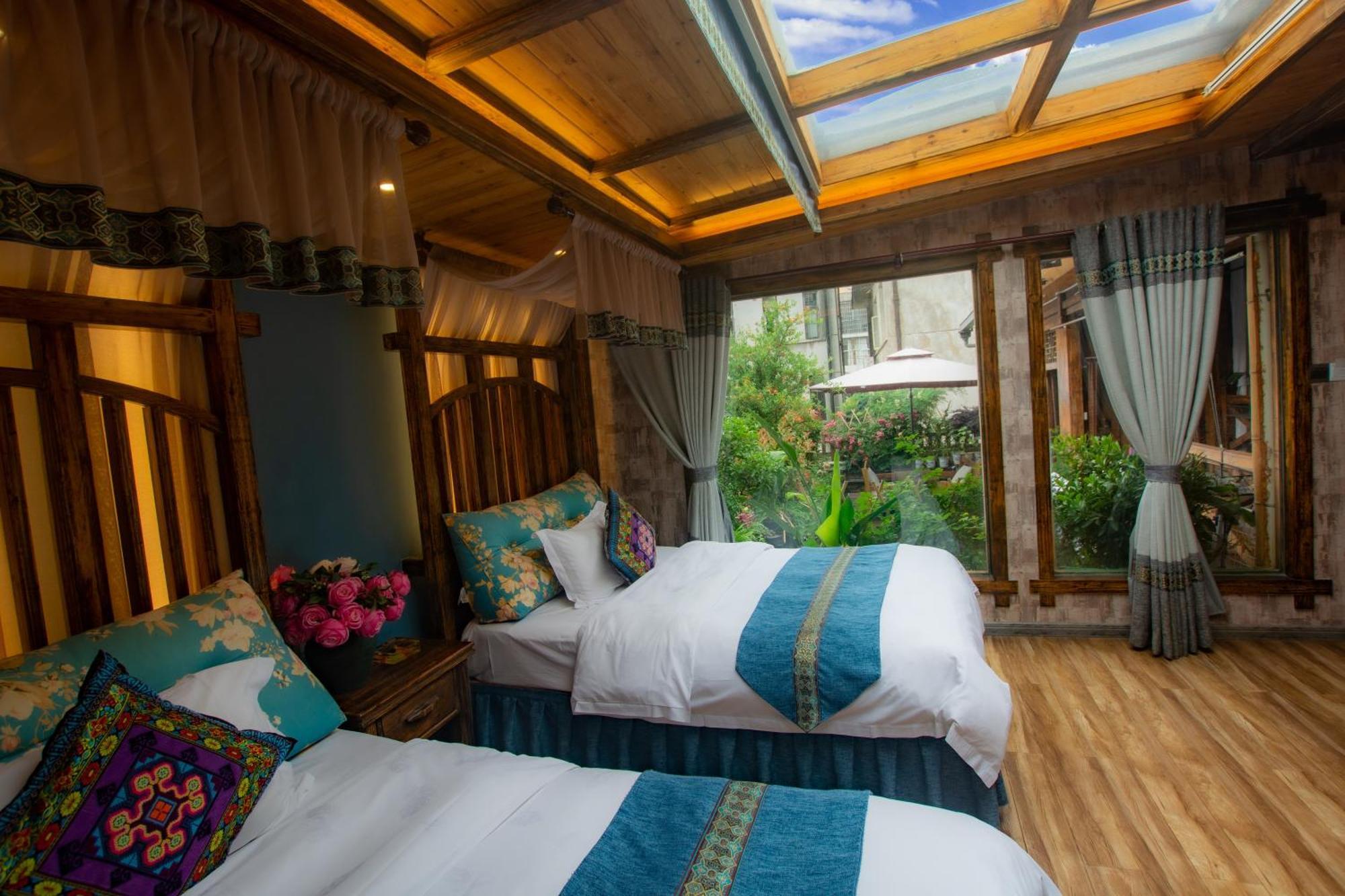 Floral Hotel - Baihui Living Csangcsiacsie Kültér fotó